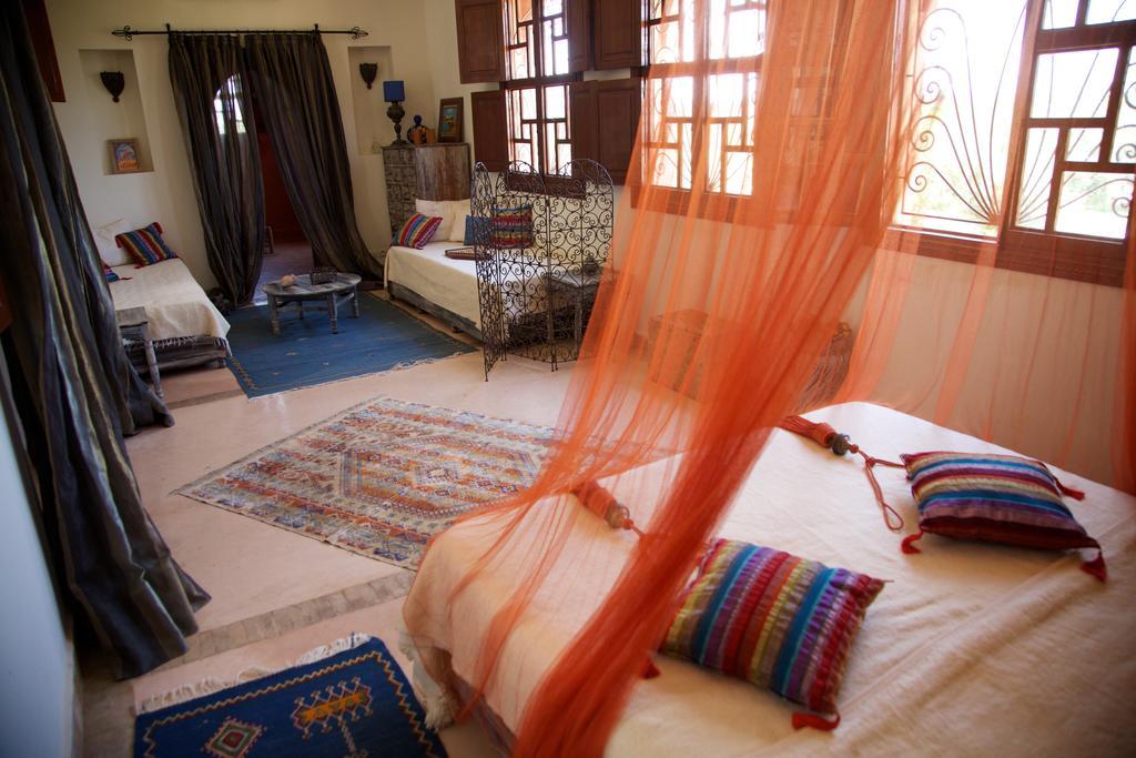 Sidi Abdallah Ghiat Riad Couleur Sable מראה חיצוני תמונה