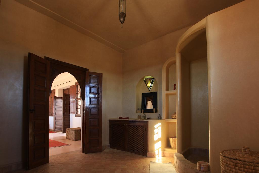 Sidi Abdallah Ghiat Riad Couleur Sable מראה חיצוני תמונה