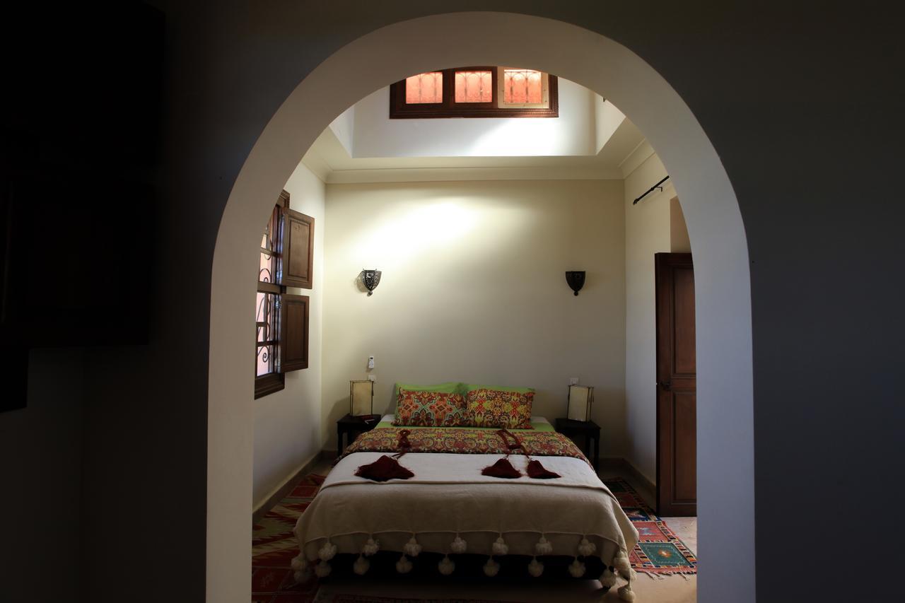 Sidi Abdallah Ghiat Riad Couleur Sable מראה חיצוני תמונה